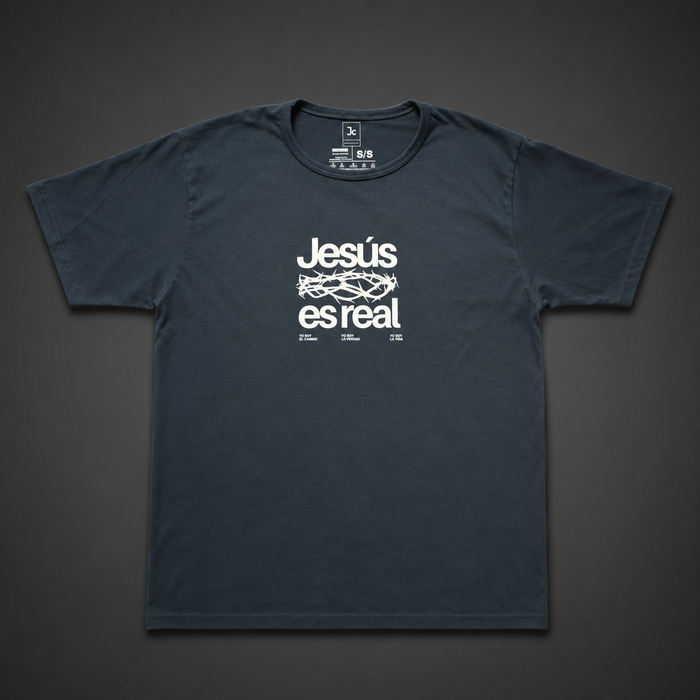 Playera Básica - Jesús Es Real